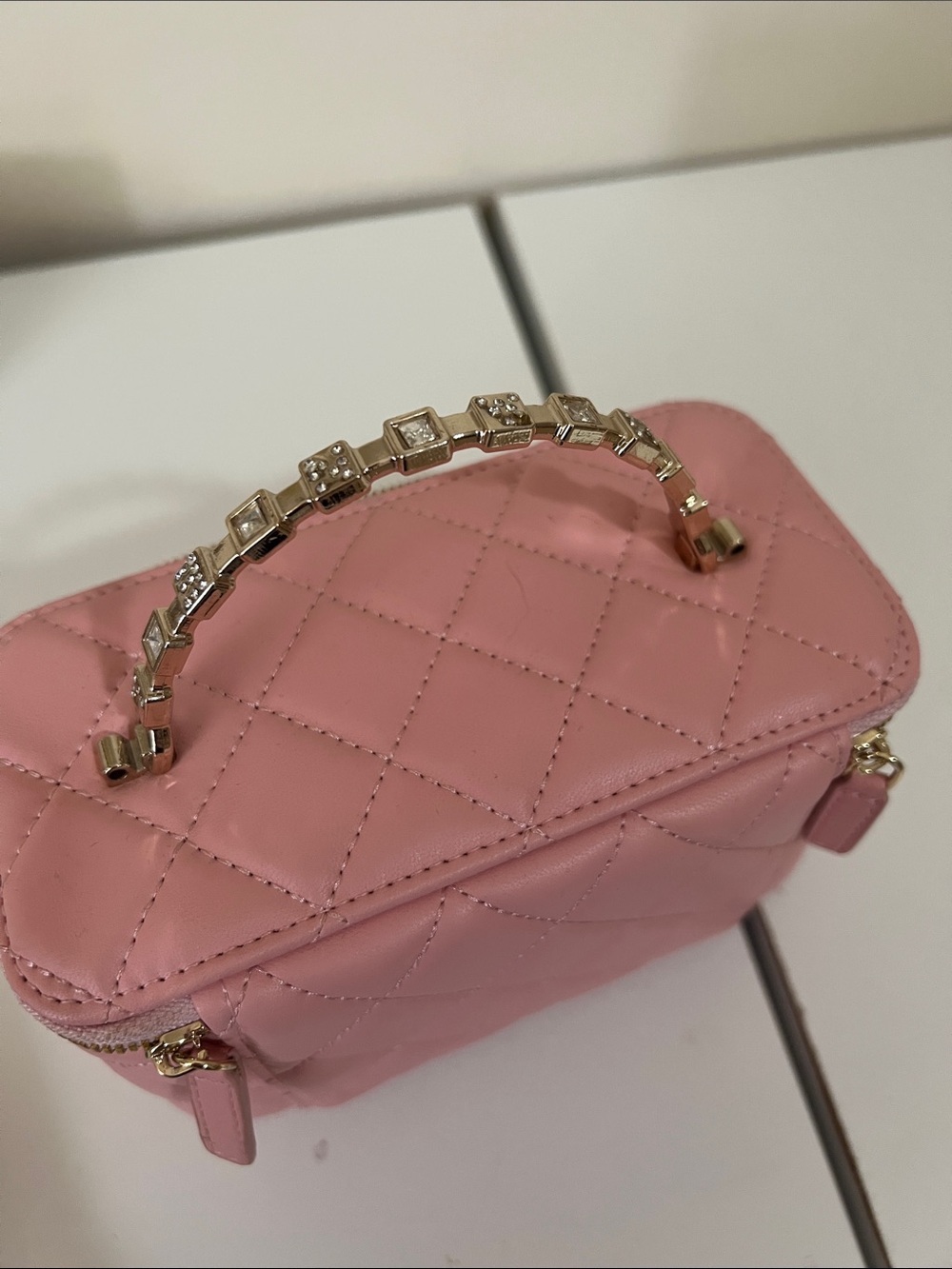 Pink Quilted Rhinestone Makeup case - Picture 4 of 7